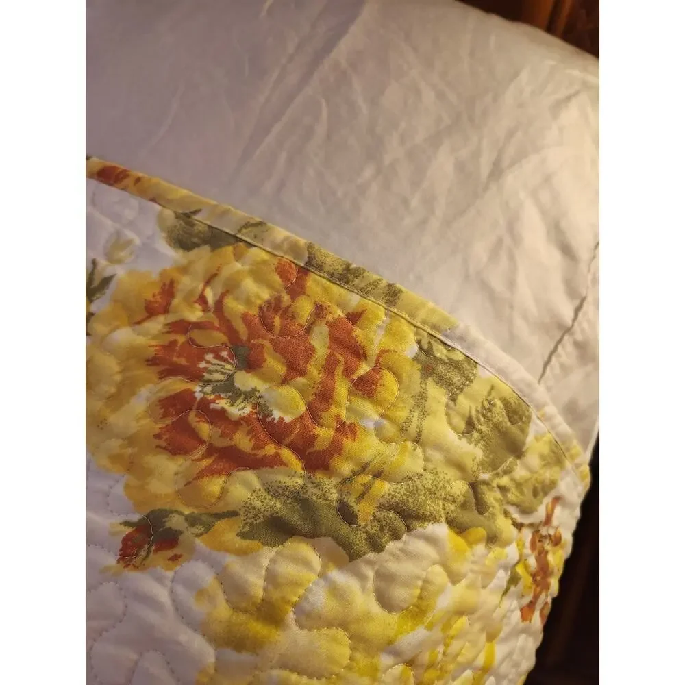 Oversized King 109x100 Rose Floral Reversible Quilted Bedspread Cottagecore